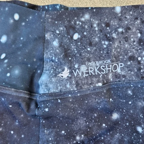 Eagle Rock Werkshop Stars & Moon Phases Leggings Galaxy, Celestial, Sky, Med EUC - Picture 10 of 10